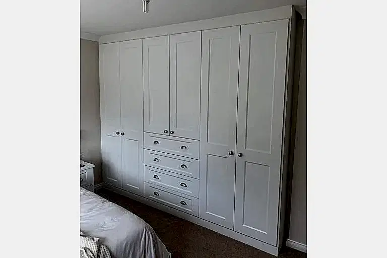 Grace beyaz yatak odası dolabı