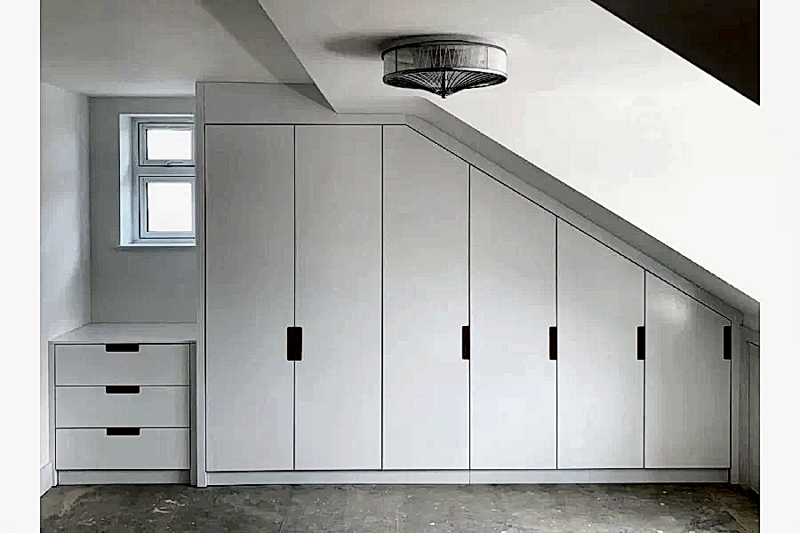 Çatı katı dolapları